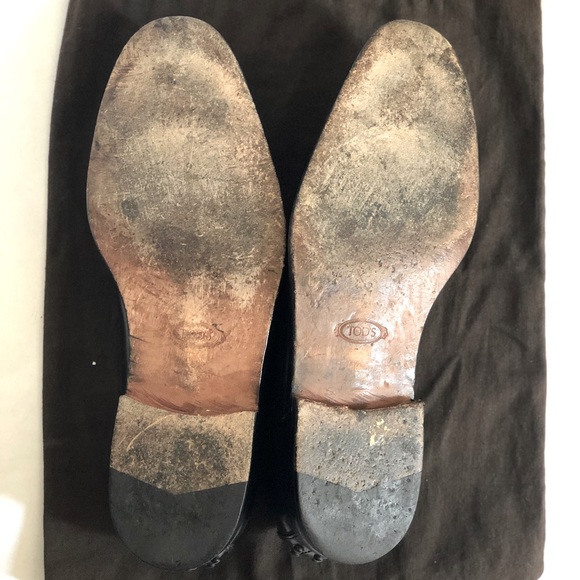 Tod’s Black Leather Loafers main image 9